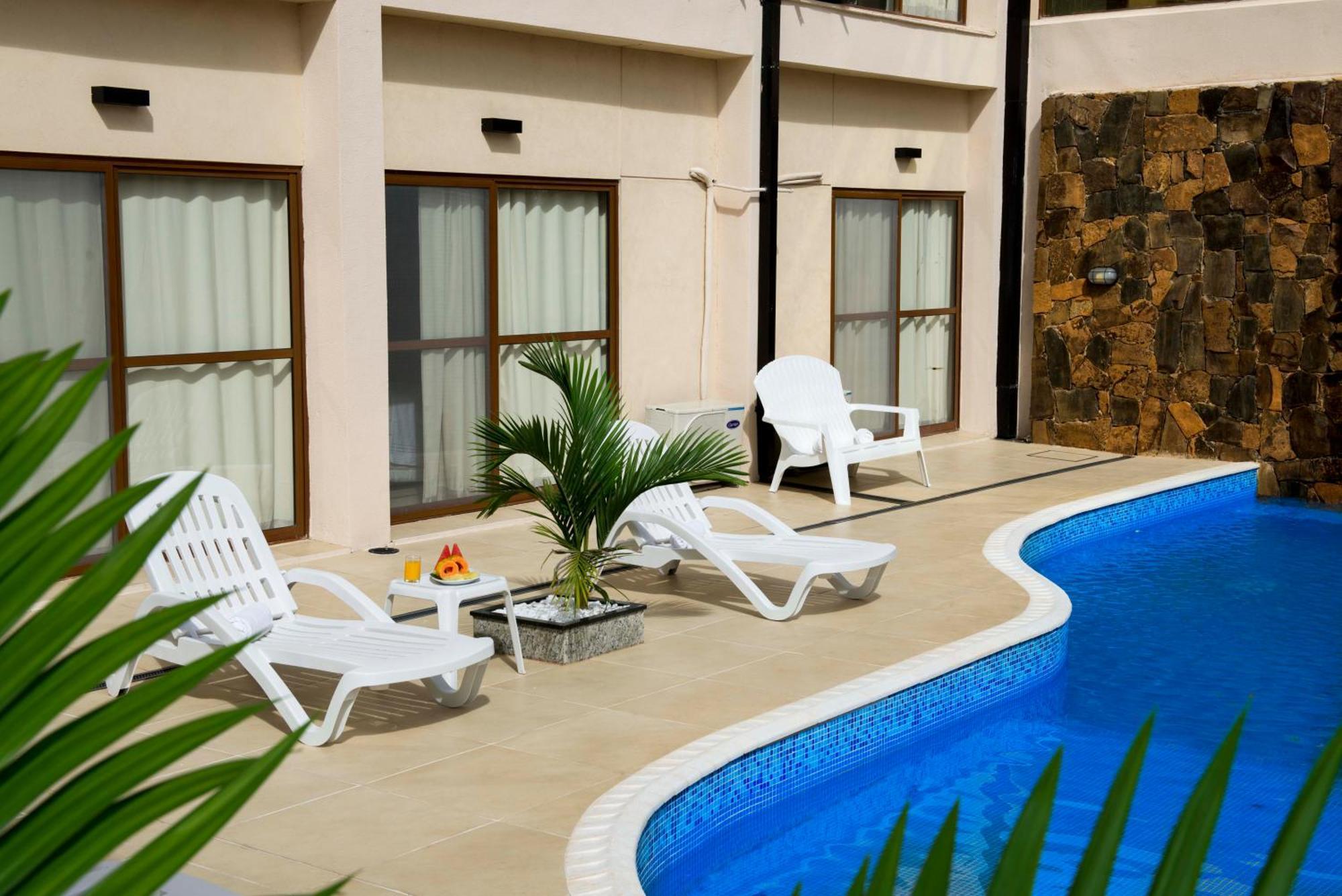 Arami Hotel & Lodge Πουέρτο Ιγκουασού Εξωτερικό φωτογραφία