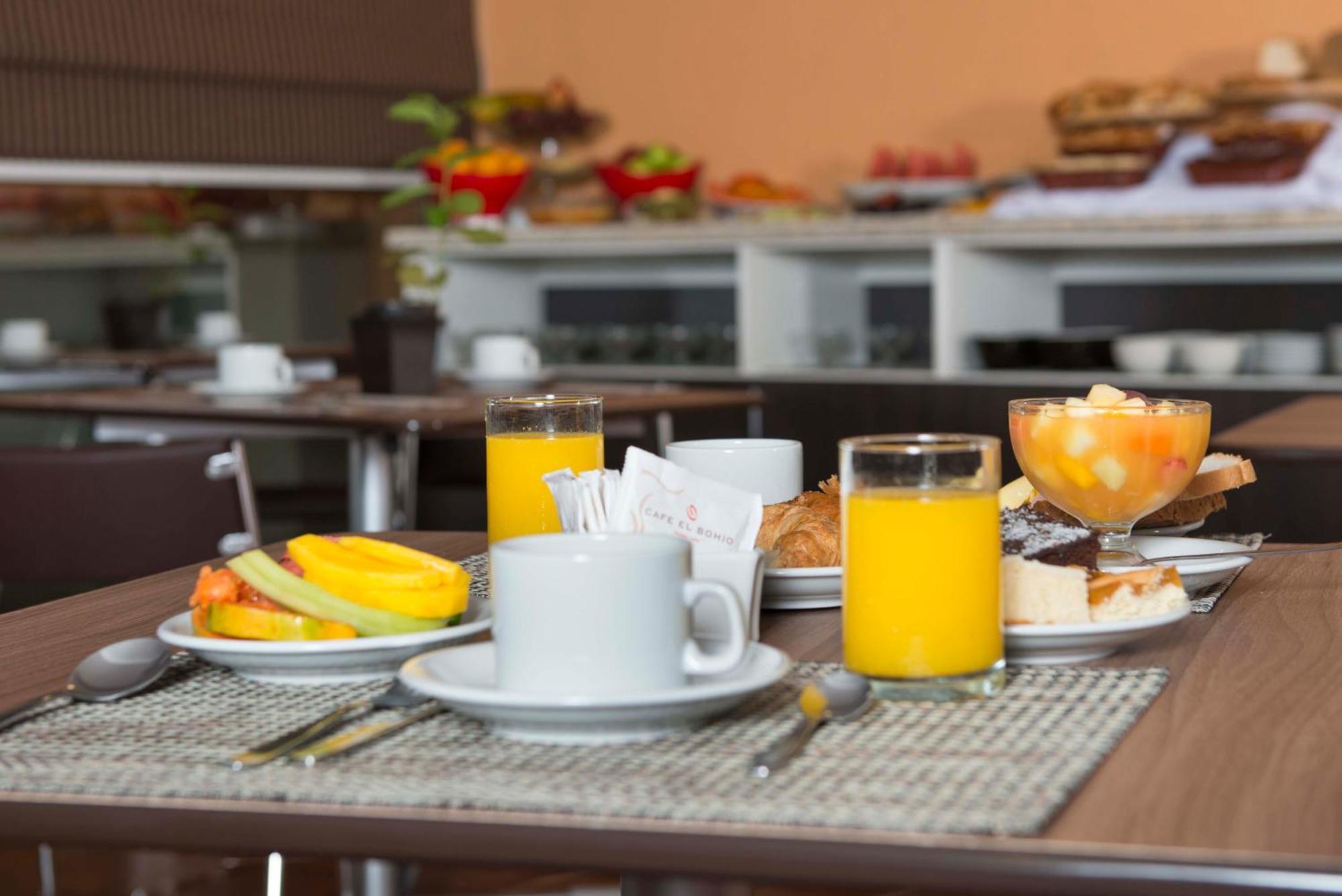 Arami Hotel & Lodge Πουέρτο Ιγκουασού Εξωτερικό φωτογραφία